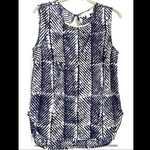 Michael Kors Built-in gold statement necklace